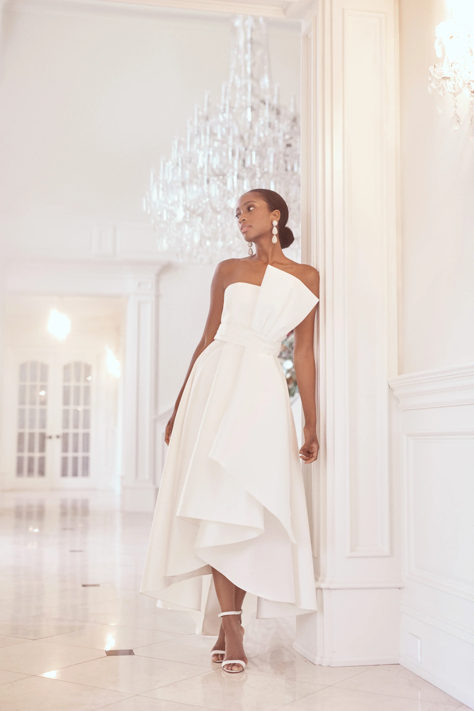 TARA GOWN - OFF WHITE - Image 4