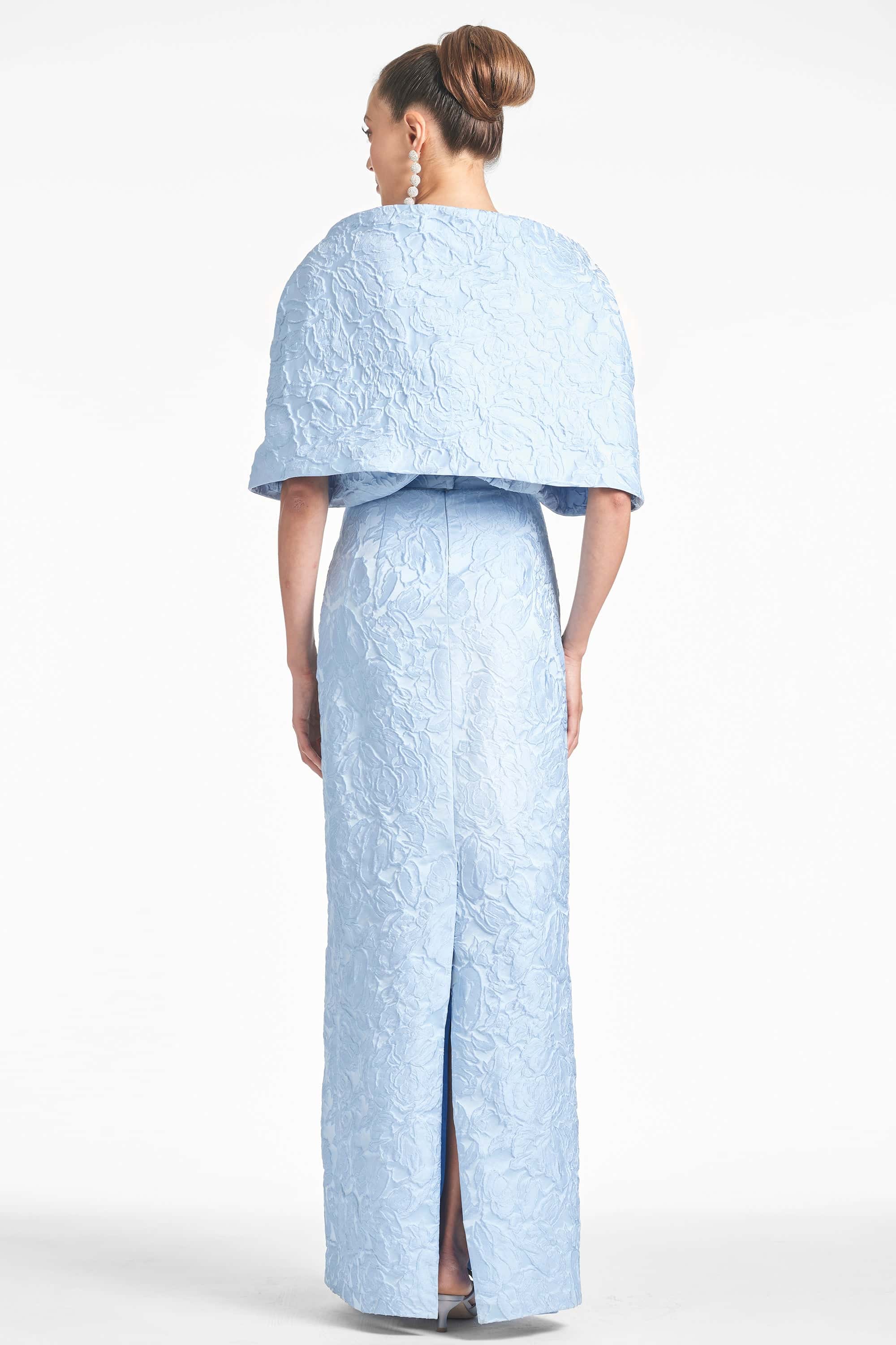 THE HUG SHAWL - ICE BLUE JACQUARD CLOQUE - Image 5